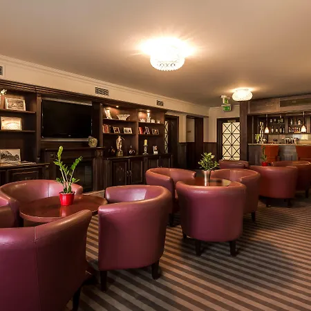 酒店 克里兹塔尔会议及spa酒店 4*