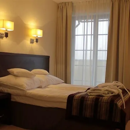 Krysztal Conference & Hotel 4*