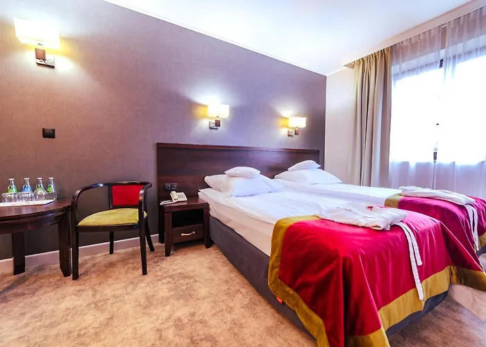 Krysztal Conference & Hotel