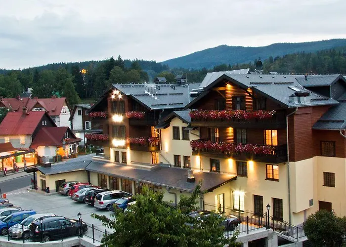 Krysztal Conference & Hotel 4*