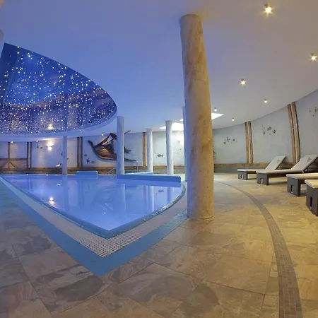 Krysztal Conference &