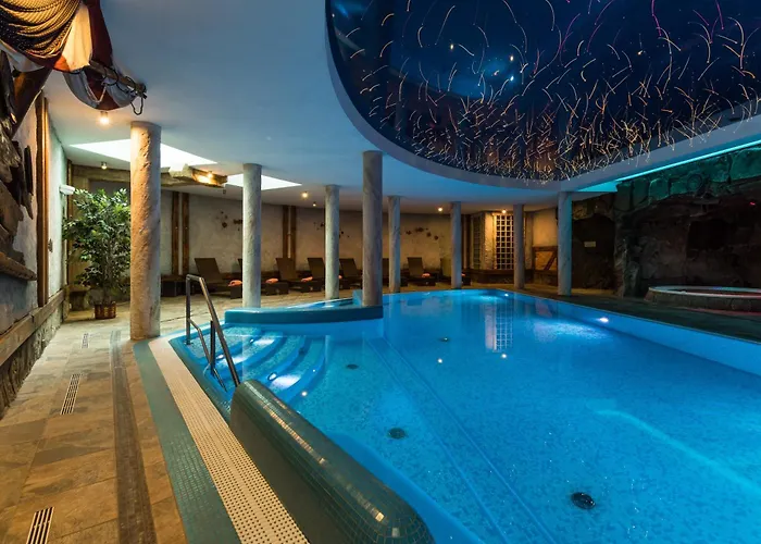 Otel Krysztal Conference &