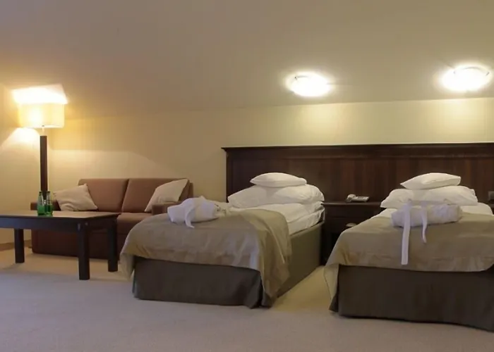 Krysztal Conference & Otel