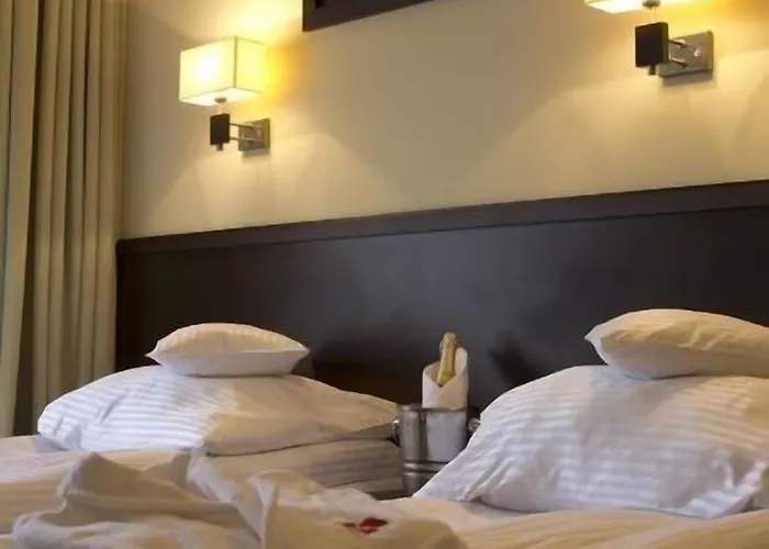 Krysztal Conference & Otel 4*