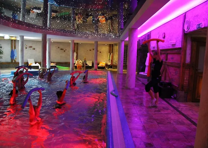 Krysztal Conference & 4*